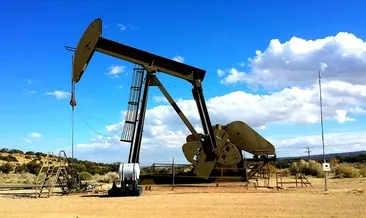 Brent petrol 64,04 dolar