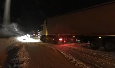 Akseki-Seydişehir karayolu yoğun kar sebebiyle tırların geçişine kapatıldı #konya