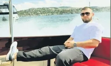 Kafes dövüşçüsü Boğaz turunda