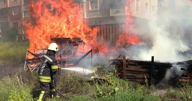 İnşaatta korkutan yangın