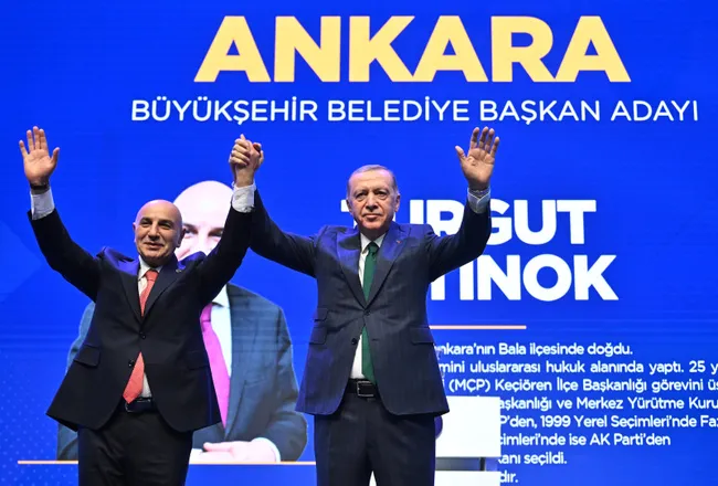 baskan-erdogan-acikladi-ak-parti-ankara-buyuksehir-belediye-baskan-adayi-turgut-altinok-oldu-1705585111623.jpg