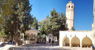 Şanlıurfa Ulu Cami mimarisiyle tarihi bugüne taşıyor #sanliurfa