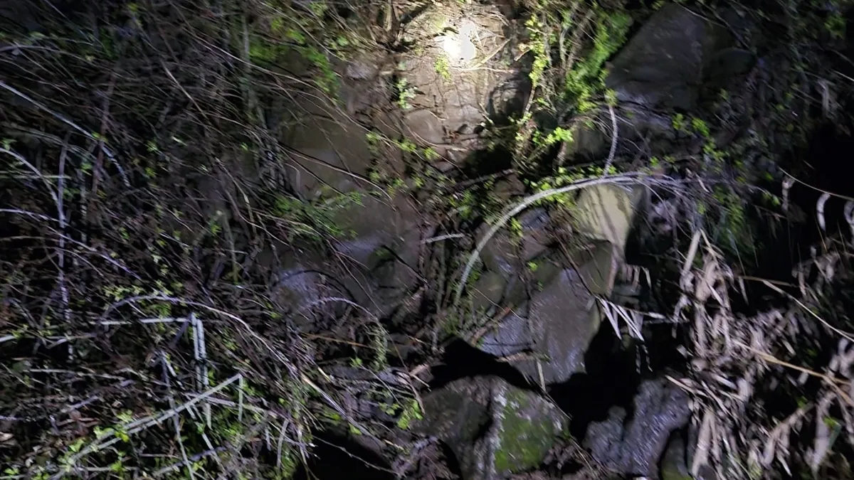 Diyarbakır’da ‘oyun’ faciayla sonuçlandı: 2 küçük çocuk kayanın altında kaldı! 1 ölü, 1 yaralı Diyarbakır’da ‘oyun’ faciayla sonuçlandı: 2 küçük çocuk kayanın altında kaldı! 1 ölü, 1 yaralı