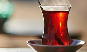 Çayı sıcak içenler dikkat!