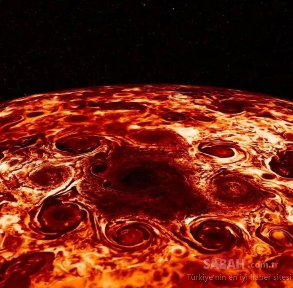 NASA’nın Jüpiter fotoğrafı sosyal medyayı salladı! Jüpiter’in Kuzey Kutbu’nda kırmızı renkli...