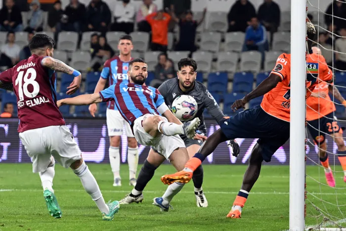 son-dakika-haberi-trabzonspor-ligi-maglup-bitirdi-firtina-basaksehir-engeline-takildi-1686077015890.jpg