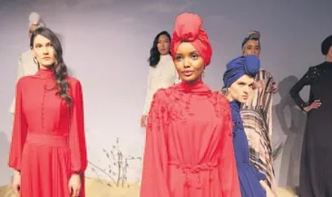 Tesettürlü top model podyumda