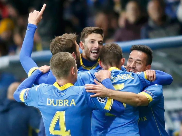 UEFA resmen açıkladı! Galatasaray'dan Fenerbahçe'ye büyük fark