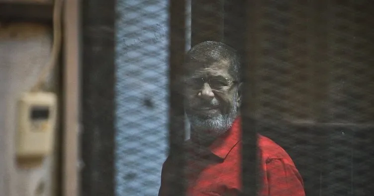 Mursi için yurt genelinde gıyabi cenaze namazı kıldırılacak
