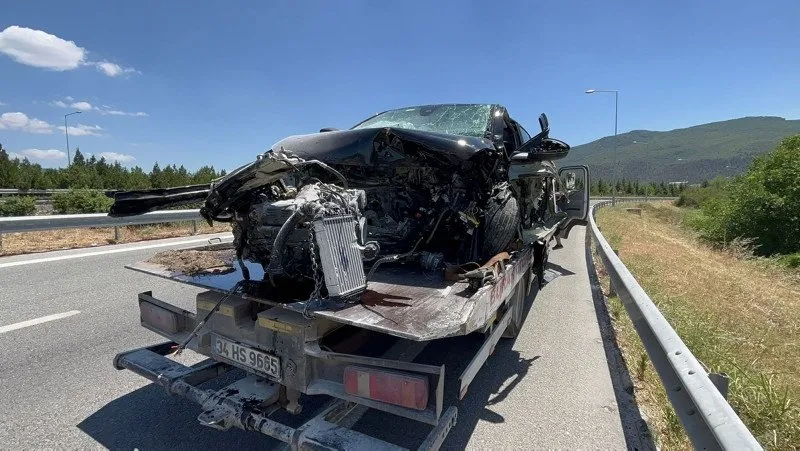 Bursa’da feci kaza: Otomobilde sıkışan Furkan Kök hayatını kaybetti!