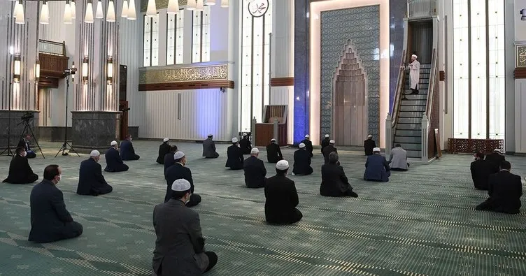 Cuma Hutbesi konusu açıklandı! Diyanet ile 11 Kasım Cuma Hutbesi konusu ve tam metni yayınlandı