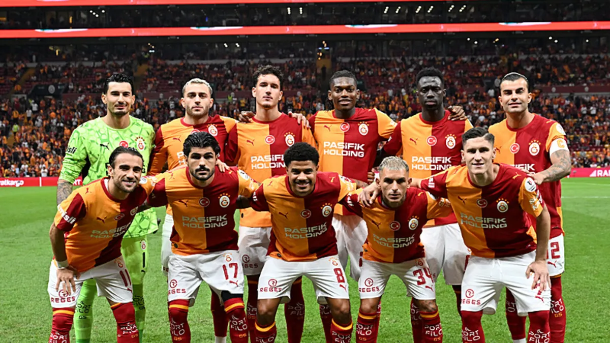 SON DAKİKA | Galatasaray liderliği geri aldı! Kocaelispor'u tek golle geçti... haber görseli