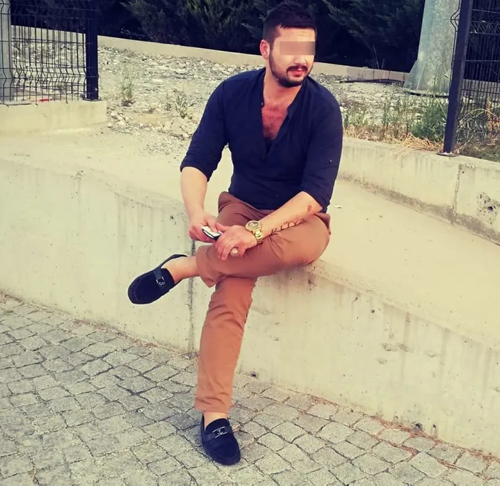 Eski eşi genç kadının kabusu oldu! Evliyken çektiği açık fotoğraflarımı aileme atmakla tehdit etti