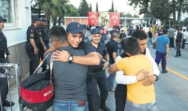 Kışlalarda terhis sevinci