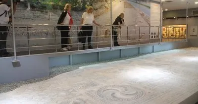 Tanrıça motifli taban mozaiği Amasya Müzesi’nde