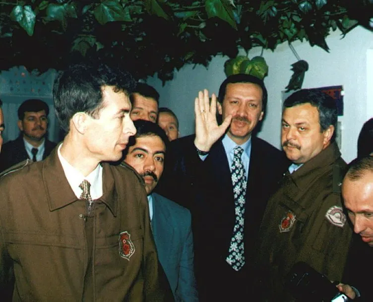 Cumhurbaşkanı Recep Tayyip Erdoğan'ın yaşamı ve siyasi kariyeri