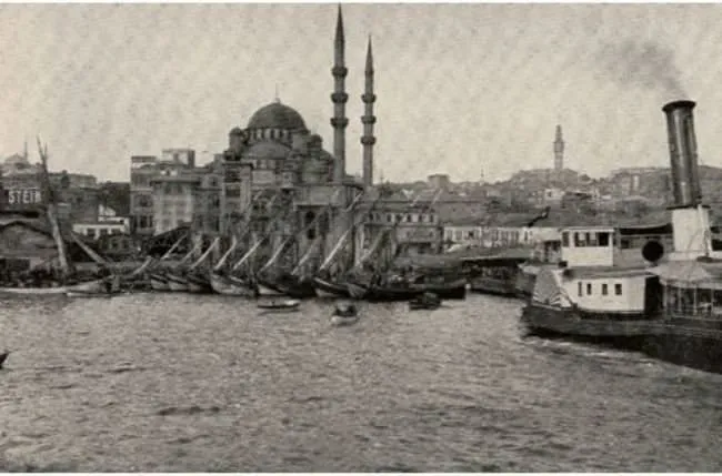 İstanbul sokakları 100 yıl önce böyleydi