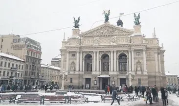 Kış güzeli Lviv