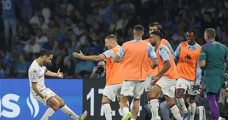 Serie A’da Napoli’ye şok! Fiorentina’ya 3 golle mağlup oldu