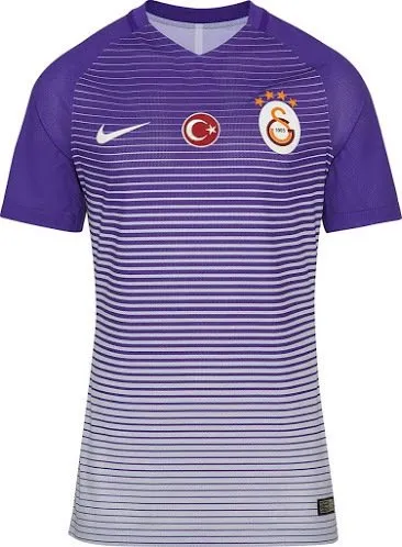 Galatasaray Ilk Defa Mor Forma Ile Sahaya Cikti Spor Haberleri