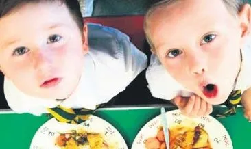 İngiltere’de fiyatlar nedeniyle okullar menülerinden eti çıkardı