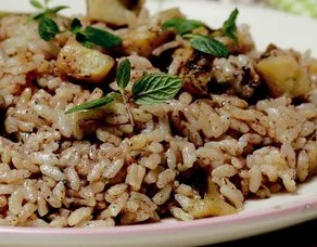Zeytinyağlı Patlıcanlı Pilav