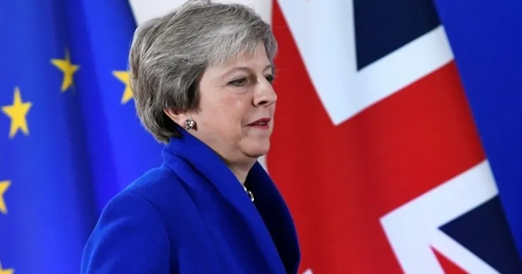İngiltere parlamentosu, Brexit anlaşmasında değişiklik şartıyla May’in istediği onayı verdi