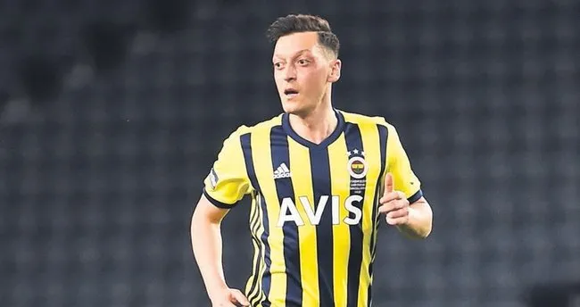 Kadromuz ‘Mesut’ eder!