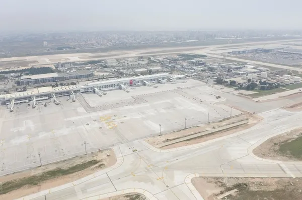 antalya-havalimani-yeni-terminal-binalarinin-acilisi-12-nisanda-gerceklesecek-1744268989908.jpg