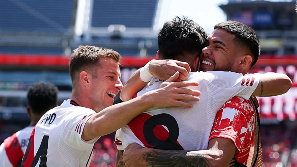 FIFA Kulüpler Dünya Kupası: River Plate, Urawa Red Diamonds'ı üç golle devirdi!