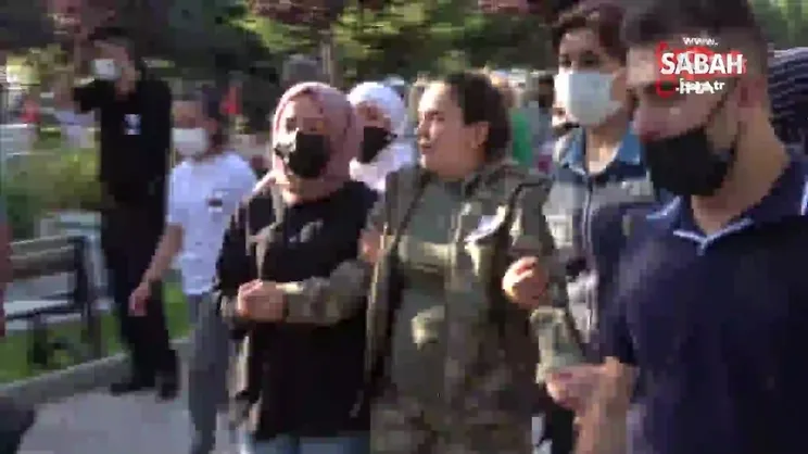 2 aylık evli olan İdlib şehidine gözü yaşlı veda | Video