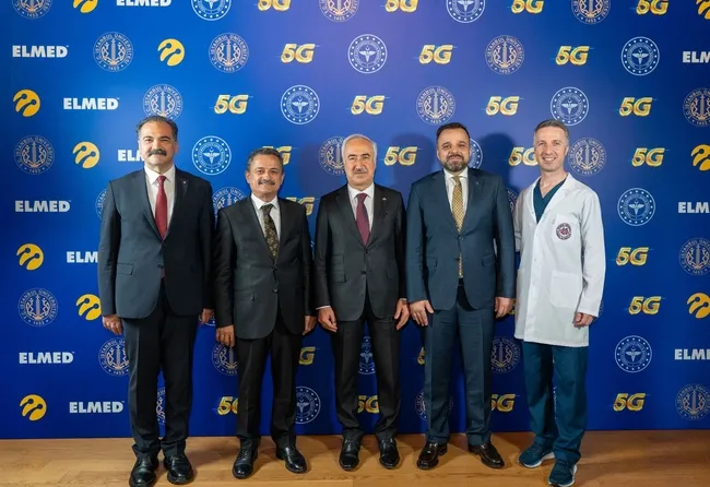 istanbuldan-mustaki-hastaya-5g-ile-bobrek-tasi-ameliyati-turkcell-5g-ile-1500-kilometreden-tibbi-operasyon-1779293934452.jpg