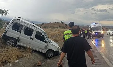 Kastamonu’da feci kaza! hafif ticari araç refüje çarptı: 1 ölü, 4 yaralı #kastamonu