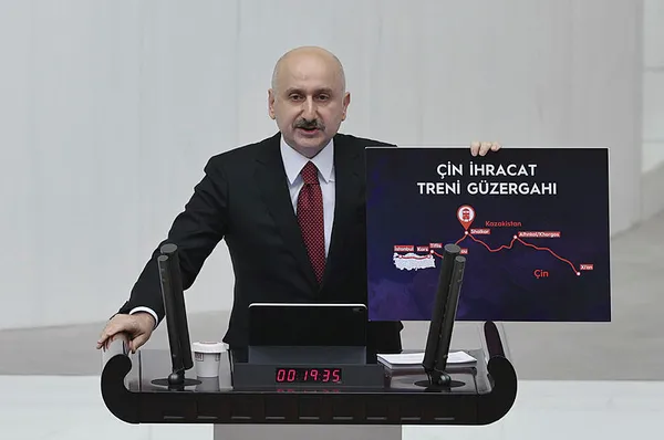 Son dakika! Muhalefetin Osmangazi ve Avrasya yalanına Bakan Karaismailoğlu rakamlarla yanıt verdi