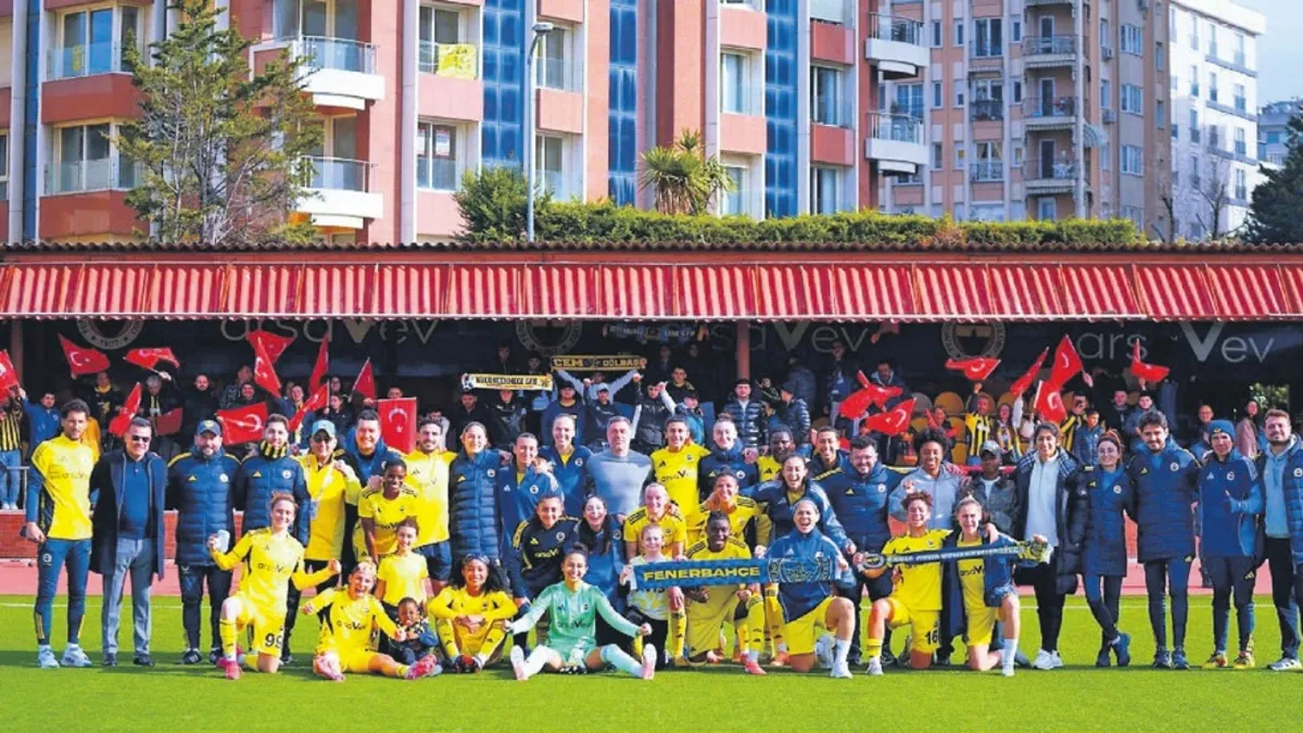 Kadınlardan tarihi zafer: 18-0