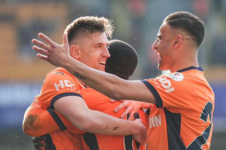 Süper Lig devi gözünü kararttı! Krzysztof Piatek hamlesi…