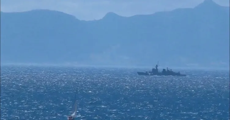İspanyol savaş gemisi, Cebelitarık sularına izinsiz girdi!