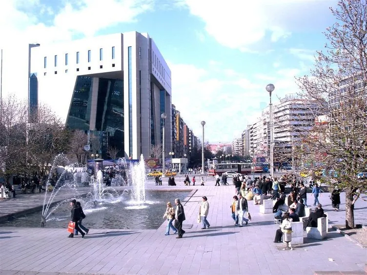 Dünyaca ünlü meydanlar