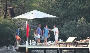 Sarkozy ile Bruni Türkiye’ye demir attı