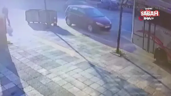 Kocaeli'de ölüm böyle geldi.. Motosiklet sürücüsünün öldüğü kaza kamerada | Video