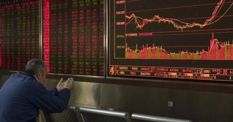 Çin’de regülatör kuruluş piyasaları teskin etmek için bankalarla toplantı yaptı