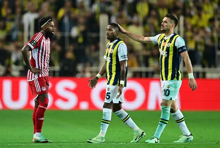 Son dakika haberleri: Ahmet Çakar’dan olay Fenerbahçe iddiası! Maç sonunda yaşananları açıkladı: Soyunma odasına giderken…