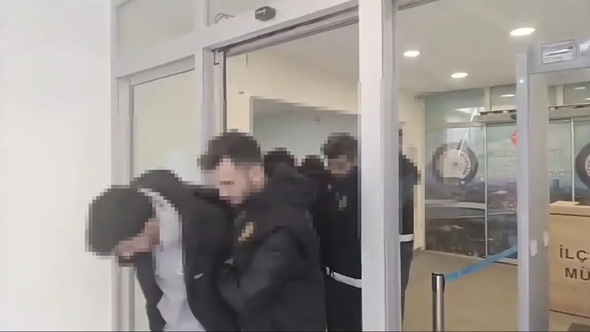 Pide kuyruğunda kurşun – Yaşam Haberleri Pide kuyruğunda kurşun – Yaşam Haberleri