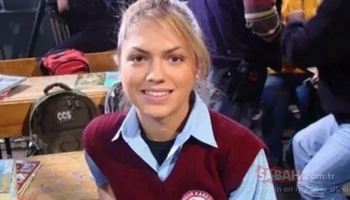 Hayat Bilgisi’nin Barbie Gamze’si İpek Erdem meğer Fenerbahçe’nin efsane isminin kardeşiymiş! İşte İpek Erdem’in futbolcu abisi...