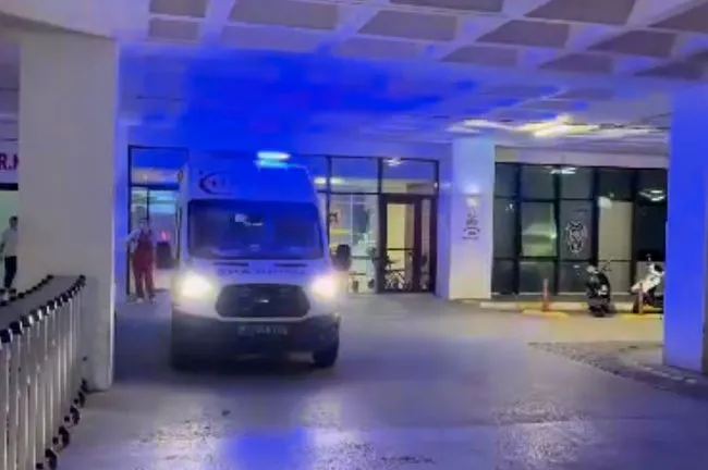 Edirne’de aile faciası! ‘Yemeğe siyanür kattım’ deyip baltayla saldırdı! Baba yüzüne kızgın yağ döküp…