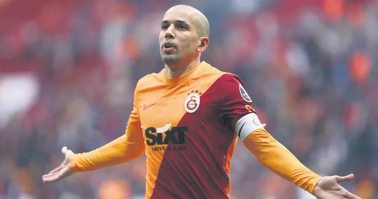 Feghouli 11’e geri dönüyor