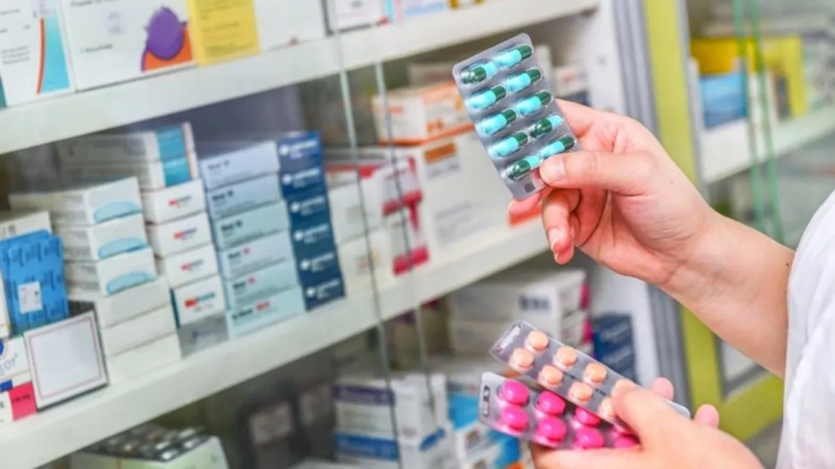 23 Nisan eczaneler açık mı, kapalı mı? 23 Nisan 2026 yarın eczanelerin çalışma saatleri