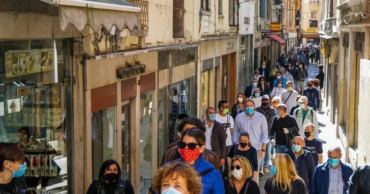 İtalya’da koronavirüs vaka sayısında artış