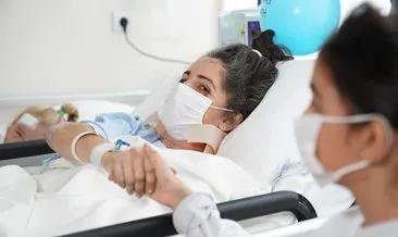 SON DAKİKA: Türkiye’yi duygulandıran görüntüler! Elif ve annesi hastanede bir araya geldi!
