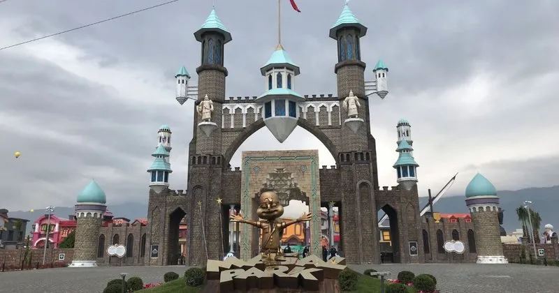 osmaniye nin disneyland i masal park kapilarini acti son dakika haberler